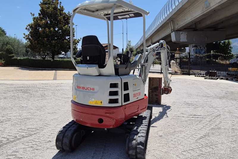 OmecoHub - Immagine TAKEUCHI TB217R